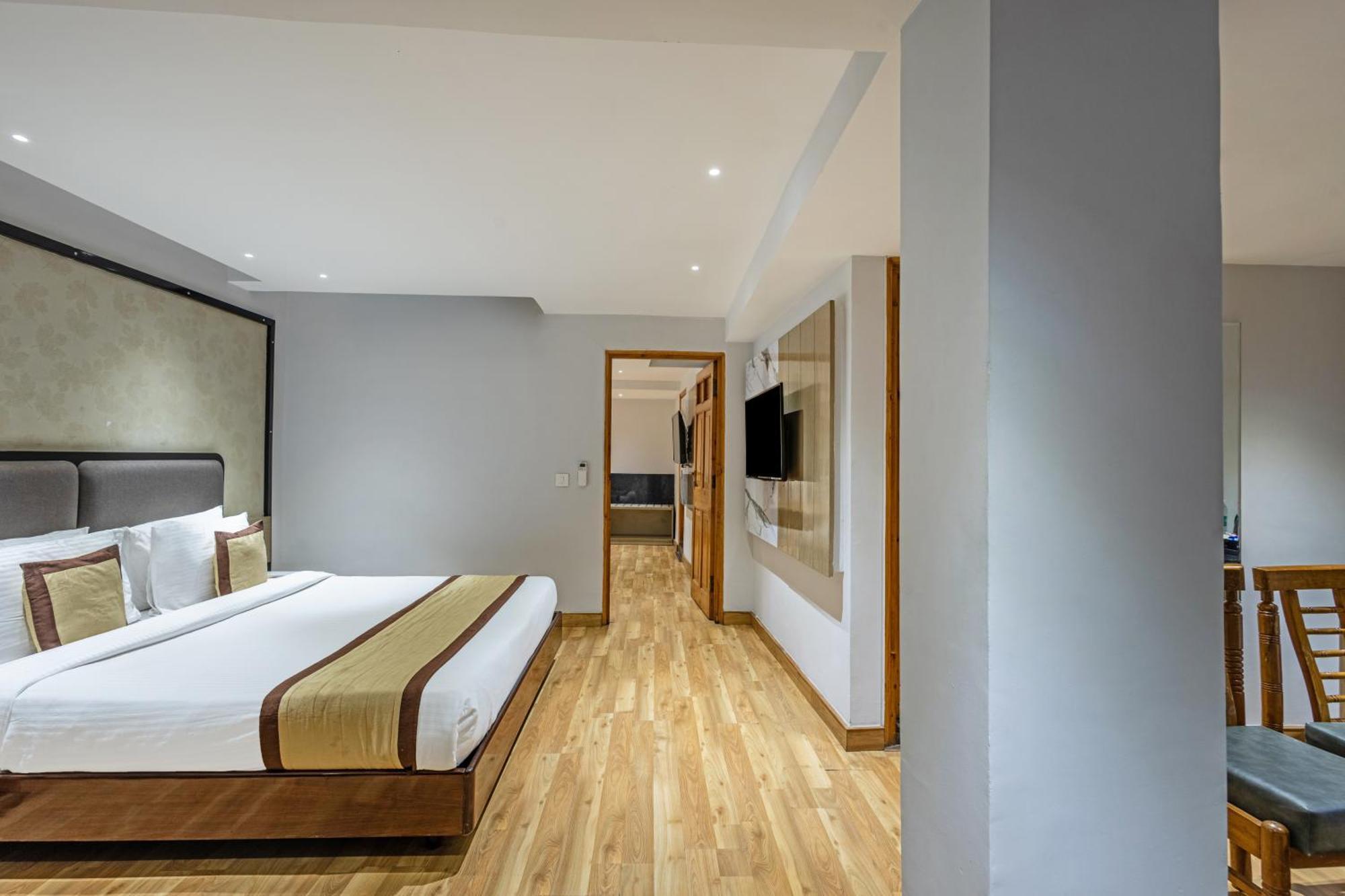 Hotel Sterling Legacy Shimla Exterior foto